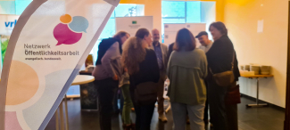 Netzwerken auf der Netzwerktagung (Foto: I. Hoffmann)
